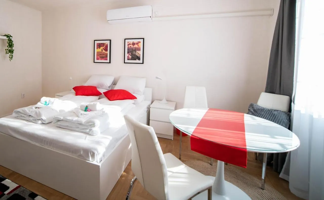 Free Parking Riverwalk Home - 4 Ppl,Wi-Fi,Ac, Tv Budapešť Apartmán